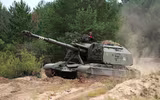 [ẢNH] Pháo tự hành hiện đại nhất Ukraine dội bão lửa xuống miền Đông