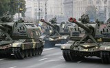 [ẢNH] Pháo tự hành hiện đại nhất Ukraine dội bão lửa xuống miền Đông
