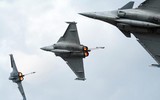 [ẢNH] Tiêm kích Rafale Pháp đâm đứt đường dây điện