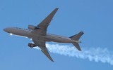 [ẢNH] Boeing 777 từ vị trí máy bay siêu an toàn cho tới nguy cơ dừng bay
