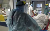 [ẢNH] Ca tử vong vì Covid-19 trên toàn cầu giảm 20%, hy vọng dịch sớm bị dập tắt