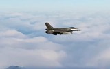 [ẢNH] Có F-22 và F-35 nhưng tại sao Mỹ vẫn phải mua thêm chiến đấu cơ thế hệ 4,5?