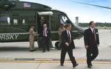 [ẢNH] Trực thăng dành cho Tổng thống Biden có thể đốt cháy bãi cỏ Nhà Trắng