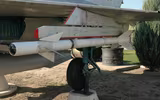 [ẢNH] Liên Xô sao chép tên lửa Mỹ - Phần 2: Tên lửa AIM-9 ‘món quà’ định mệnh