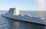 [ẢNH] Vượt sóng cao 6m, khu trục Zumwalt Mỹ phá tan mọi hoài nghi