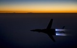 [ẢNH] B-1B Mỹ hạ cánh trên tuyết trắng, bước đi thách thức Mỹ gửi tới Nga tại Bắc Cực?