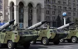 [ẢNH] Ukraine tập kết tên lửa đạn đạo, sẵn sàng dội bão lửa vào ly khai miền Đông?