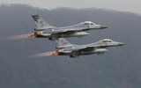[ẢNH] Mỹ giúp Đài Loan có ngay 42 chiến đấu cơ mạnh ngang Su-35