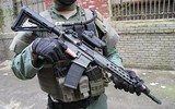 [ẢNH] Khẩu súng mang sức mạnh của AK-47 trong khi chính xác như M16