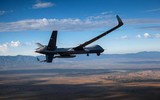 [ẢNH] UAV chiến đấu trị giá 16 triệu USD của Mỹ vừa bị phiến quân bắn hạ?