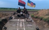 [ẢNH] Xe chiến đấu bộ binh cực mạnh của ly khai Ukraine từ đâu ra?