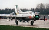 [ẢNH] Việt Nam từng biên chế phiên bản MiG-21Bis mạnh ngang F-16 
