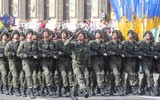 [ẢNH] Ukraine sử dụng súng trường tấn công hiện đại nhất thế giới tại miền Đông