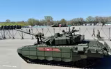 [ẢNH] Nga nói gì về việc điều hàng loạt xe tăng T-72B3 đến sát biên giới Ukraine?
