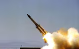 [ẢNH] S-200 Syria suýt bắn trúng cơ sở hạt nhân, còi báo động Israel rền vang