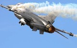 [ẢNH] Phi đội F-16 Mỹ mang tên lửa AIM-120 và AIM-9 tới Biển Đông hội quân