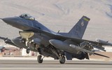 [ẢNH] Phi đội F-16 Mỹ mang tên lửa AIM-120 và AIM-9 tới Biển Đông hội quân