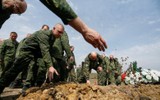 [ẢNH] Lực lượng ly khai Ukraine đã có bộ quân trang Ratnik của Nga?
