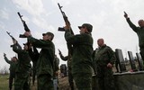 [ẢNH] Lực lượng ly khai Ukraine đã có bộ quân trang Ratnik của Nga?