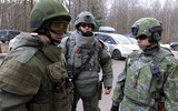 [ẢNH] Lực lượng ly khai Ukraine đã có bộ quân trang Ratnik của Nga?