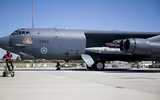 [ẢNH] Mỹ điều 'pháo đài bay' B-52 yểm trợ lính rút khỏi Afghanistan