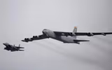[ẢNH] Mỹ điều 'pháo đài bay' B-52 yểm trợ lính rút khỏi Afghanistan