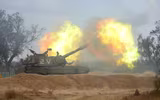 [ẢNH] Israel dùng pháo tự hành Mỹ nã đạn dữ dội vào dải Gaza