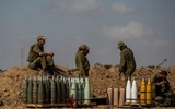 [ẢNH] Israel dùng pháo tự hành Mỹ nã đạn dữ dội vào dải Gaza