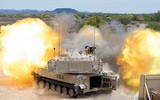 [ẢNH] Israel dùng pháo tự hành Mỹ nã đạn dữ dội vào dải Gaza