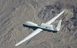 [ẢNH] Lần đầu tiên ‘Đại bàng xám’ MQ-4C của Mỹ tới Nhật Bản