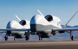 [ẢNH] Lần đầu tiên ‘Đại bàng xám’ MQ-4C của Mỹ tới Nhật Bản