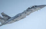 [ẢNH] Tiêm kích F-15QA hiện đại nhất thế giới lao khỏi đường băng
