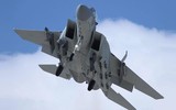 [ẢNH] Tiêm kích F-15QA hiện đại nhất thế giới lao khỏi đường băng