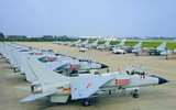 [ẢNH] Hải quân Trung Quốc diễn tập bằng loạt máy bay nổi tiếng kém an toàn JH-7 
