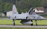 [ẢNH] F-5E Tiger II Thụy Sĩ đâm vào núi khi tập không chiến