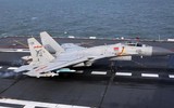 [ẢNH] Đưa ‘hổ giấy’ J-15 ra bay biển, hiểm nguy rình rập chính phi công Trung Quốc
