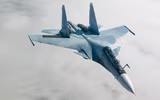 [ẢNH] Su-30SM Nga áp sát buộc F-35 NATO phải đổi hướng bay