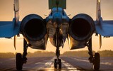 [ẢNH] Su-30SM Nga áp sát buộc F-35 NATO phải đổi hướng bay