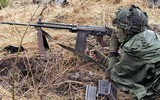 [ẢNH] Khẩu súng trường phương Tây là đối thủ của AK-47 trong Chiến tranh Lạnh