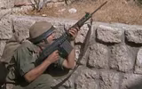 [ẢNH] Khẩu súng trường phương Tây là đối thủ của AK-47 trong Chiến tranh Lạnh