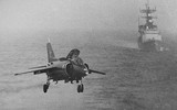 [ẢNH] Yak-38, loại tiêm kích hạm đi trước thời đại của Liên Xô
