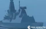 [ẢNH] ‘Hỏa thần’ AK-630M Nga vừa bắn cảnh cáo buộc chiến hạm Anh đổi hướng