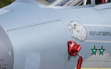 [ẢNH] Một số chi tiết khó tin trên Su-57 của Nga, khác hẳn máy bay Mỹ!