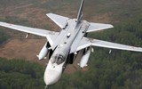 [ẢNH] 'Kiếm sĩ' Su-24M 'đại náo' họp báo của nguyên thủ thành viên NATO