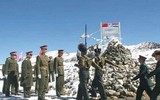[ẢNH] Trung Quốc mang vũ khí mạnh sau bom hạt nhân lên sát biên giới Ấn Độ tập trận