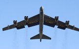 [ẢNH] Mỹ bất ngờ tái triển khai ‘pháo đài bay’ B-52 tới đảo Guam