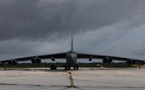 [ẢNH] Mỹ bất ngờ tái triển khai ‘pháo đài bay’ B-52 tới đảo Guam
