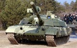 [ẢNH] Xe tăng quốc bảo Ukraine bắn nhầm cả vào nhà dân