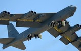[ẢNH] B-52 Mỹ bay 4 ngày liên tục để dội bom phiến quân Taliban tại Afghanistan