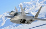 [ẢNH] Mài tóe lửa đường băng khi hạ cánh khẩn, tiết lộ thiết kế lạ của F-22 Raptor